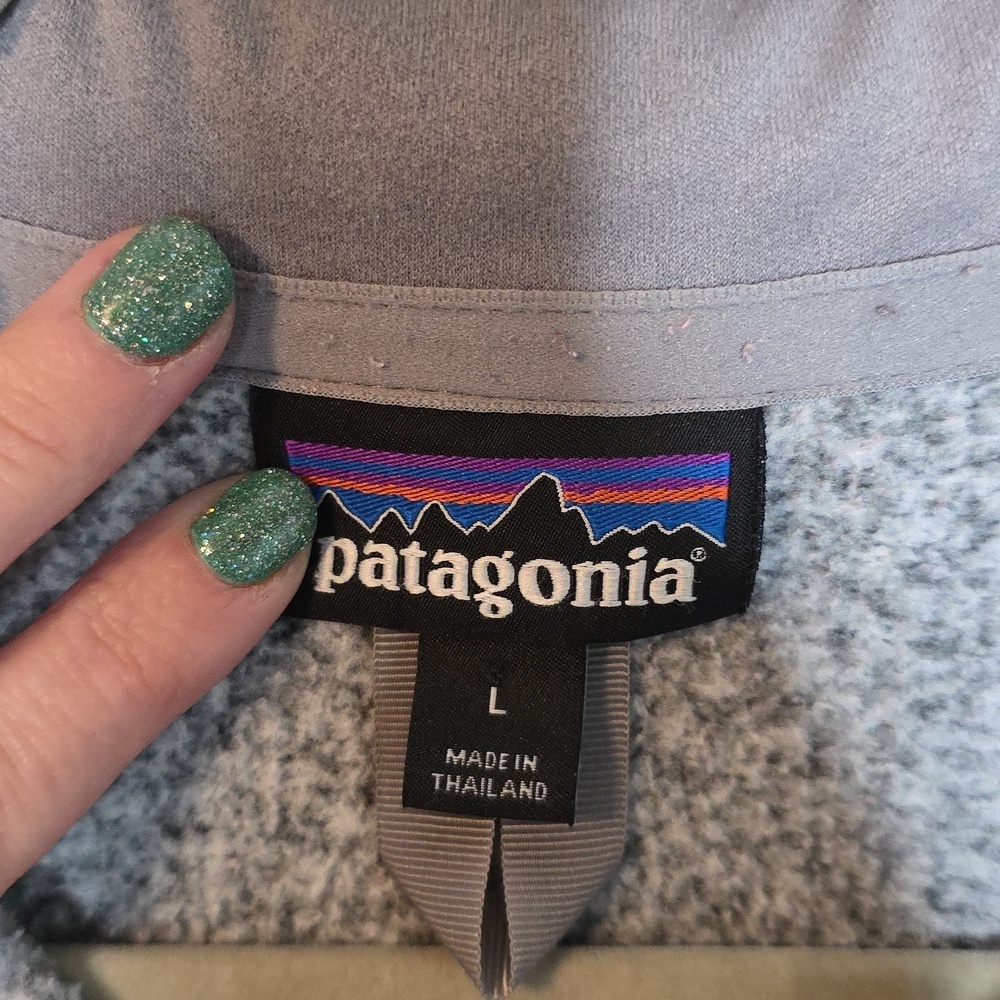 Patagonia Light Gray Quarter-Zip Fleece Pullover Better Sweater Sz LARGE - Picture 2 of 6